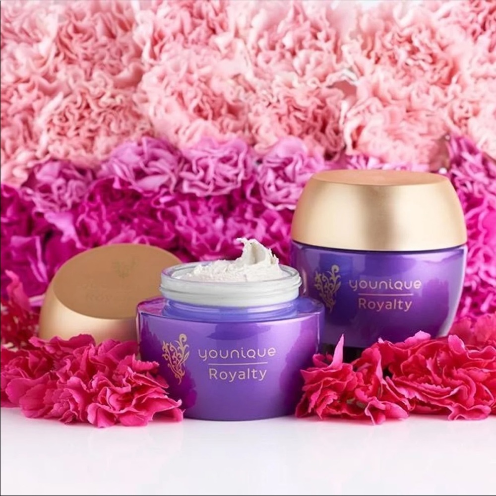 Younique exfoliating mask